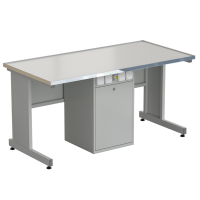 Стол ученический с сервисной стойкой, с электрикой 1515х750х760 мм, раб. поверхность - LABGRADE-лайт