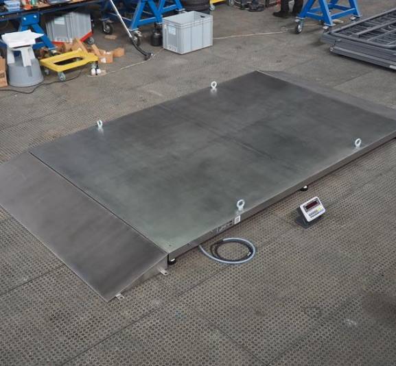 Весы платформенные ЭЛЬТОН-1500 кг (2000 х 2000 мм) нерж.ст., BM8D, А-12Е/Титан12, БС