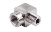 Резьбовой угловой фитинг с наружной и внутренней резьбами