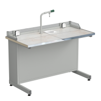 Стол ученический с подводом воды, с бортиком и розетками 1212х610х840 мм, раб. поверхность - КЕРАМИКА