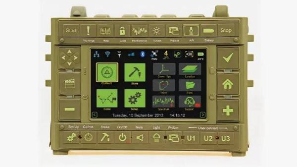 Полевой контроллер Javad Victor LS