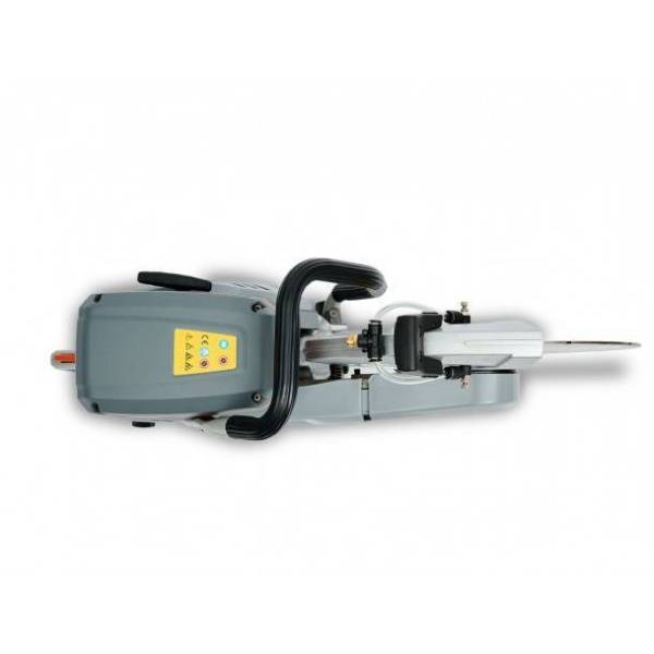 Бензорез VILLARTEC CC 747